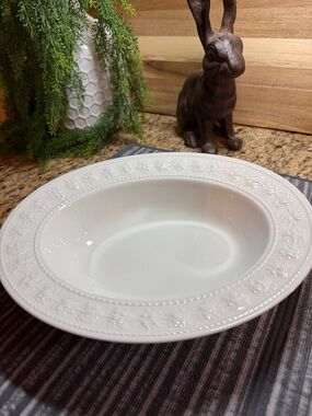 Wedgwood Festivity Cream Embossed Floral Rim Serving Bowl